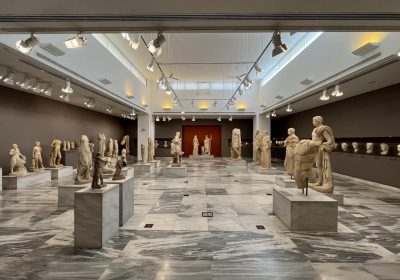 Explore 8 Amazing Gems in Heraklion Greece